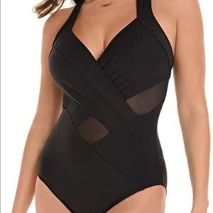Mesh cut out Miraclesuit